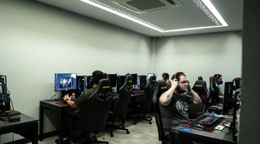 help F8bet